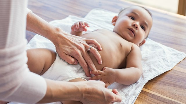Berikut Waktu Ideal Untuk Mengganti Popok Bayi