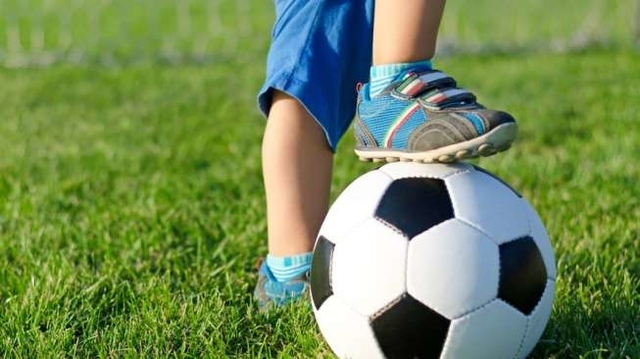 5 Cara Menghadapi Anak Ngambek Tidak Mau Sekolah