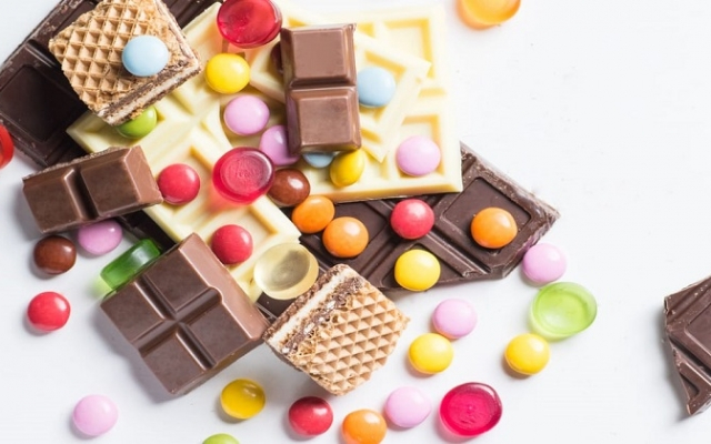 Tips Agar Anak Tidak Kecanduan Makanan Manis