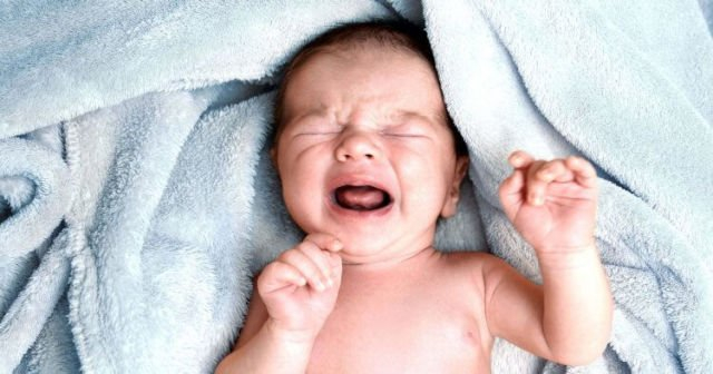 Berikut Teknik Menenangkan Bayi Menangis Yang Terbukti Ampuh