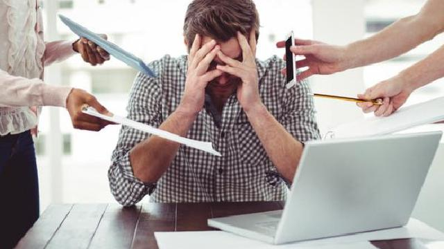 5 Tanda Yang Muncul Ketika Pekerjaan dan Kehidupan Pribadi Tidak Seimbang