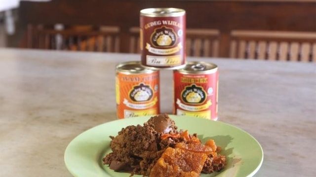 Tidak Selalu Manis, Ini 5 Jenis Gudeg Jogja yang Pedas dan Unik!