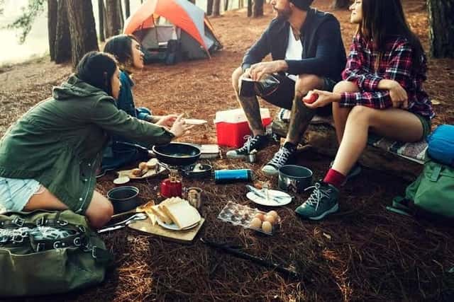 Ini Dia 5 Keuntungan Dari Berlibur Bareng Sahabat!