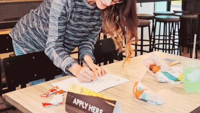 Berikut Ini Tips Sukses Mencari Pekerjaan Di Bursa Kerja
