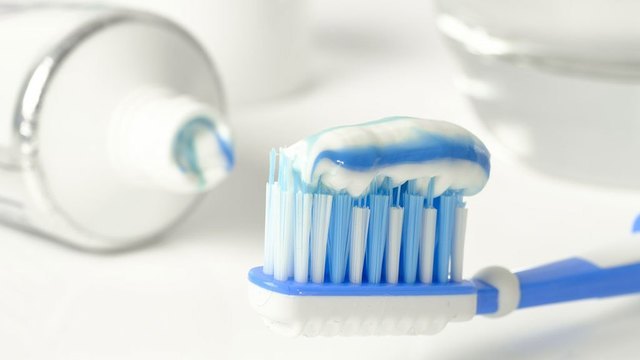 Perhatikan Tips Berikut Ini untuk Tetap Menjaga Gigi Sehat