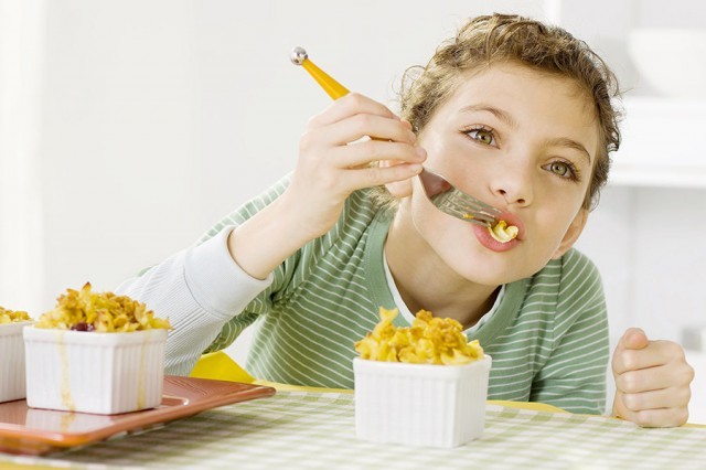 Ketahui Prinsip Penyajian Makanan Sehat Untuk Anak Berikut Ini