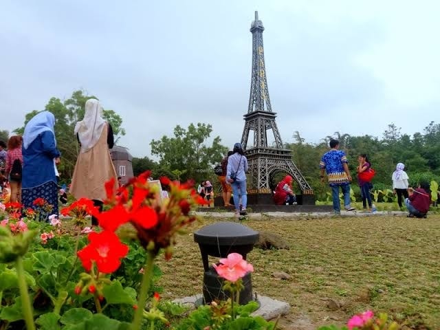 Berbagai Tempat Wisata di Indonesia yang Mirip Dengan Eropa. Keren Lho!
