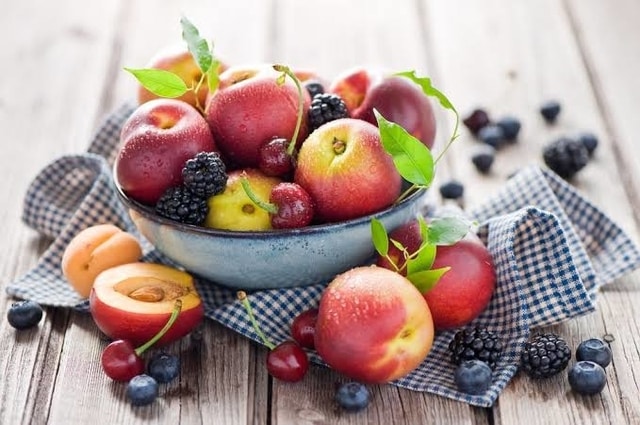 Turunkan Berat Badan Dengan Diet Buah. Tertarik Mencoba?