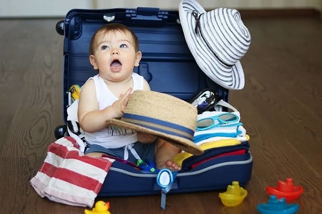 Tips Travelling yang Aman dan Nyaman Bersama Bayi