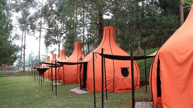 Hotel Bernuansa Outdoor di Bandung, Cocok untuk Camping!