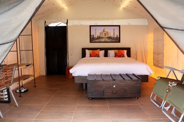 Hotel Bernuansa Outdoor di Bandung, Cocok untuk Camping!