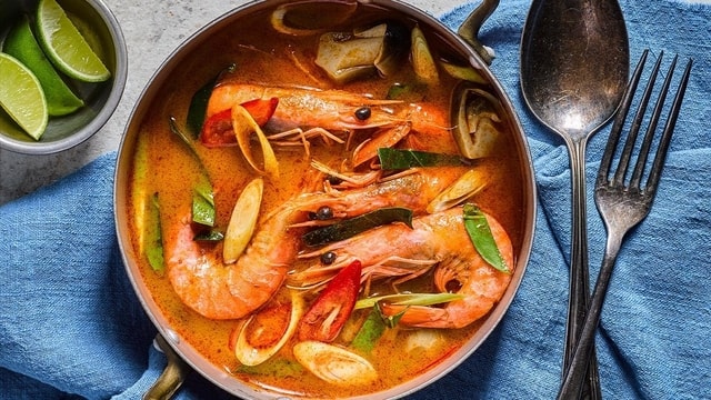 Kalau Jalan- Jalan ke Thailand, Jangan Lupa Cobain 5 Makanan Ini!