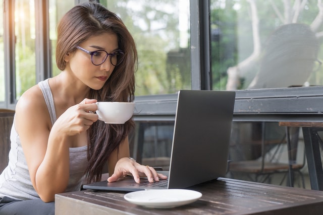 Ini Beberapa ‘Versi’ Ngantor Ala Pekerja Freelance 