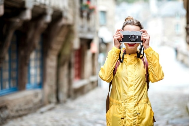 5 Tips Aman Membawa Kamera Saat Travelling. Wajib Dicoba!