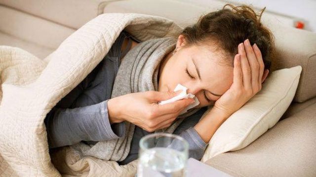 Kenali Perbedaan Flu Gejala Virus Corona Dengan Flu Biasa