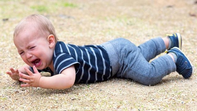Ketahui Penyebab dan Cara Atasi Tantrum pada Anak Usia Dini