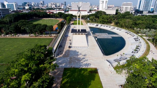 Bosan Ke Mall? Ini 7 Taman Kota Jakarta yang Bisa Kamu Kunjungi