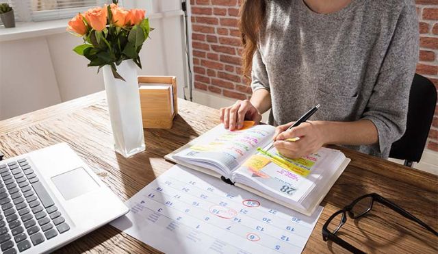 5 Cara Cerdik Tidak Diganggu Anak Saat Work From Home!
