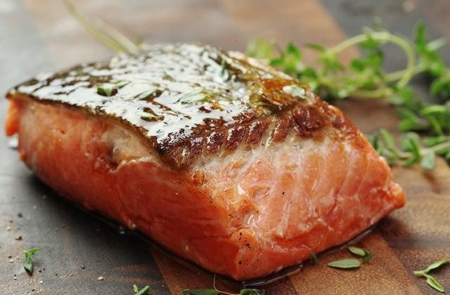 Stress Berita Covid-19? 6 Makanan Redakan Cemas Kamu!