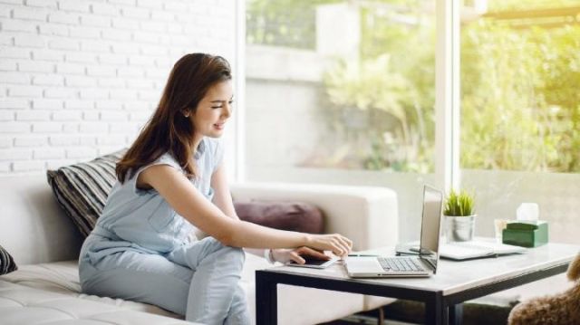 WFH: Terapkan 5 Tips Kerja Sehat dan Efisien di Rumah
