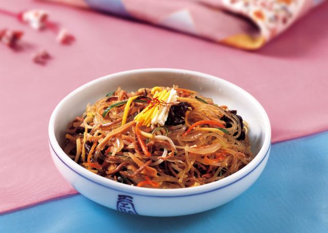 Intip 5 Makanan Khas Korea yang Ternyata Mirip dengan Masakan Indonesia