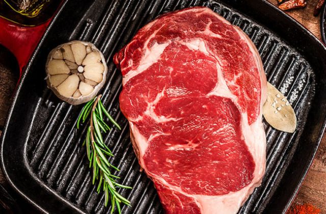 5 Makanan Ini Wajib Dihindari Selama Terinfeksi Covid-19