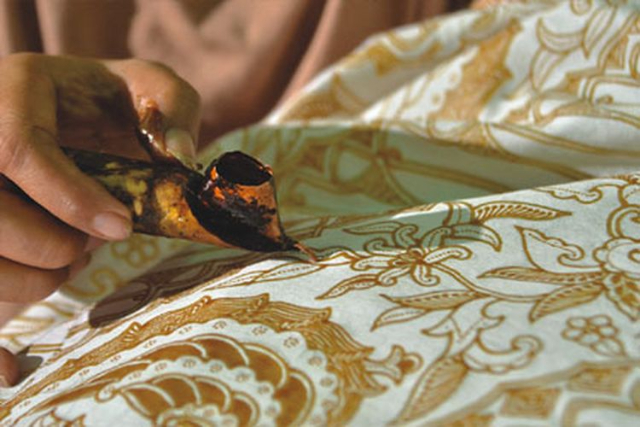 3 Kota Batik yang Paling Populer di Indonesia. Kamu Sudah Tahu?