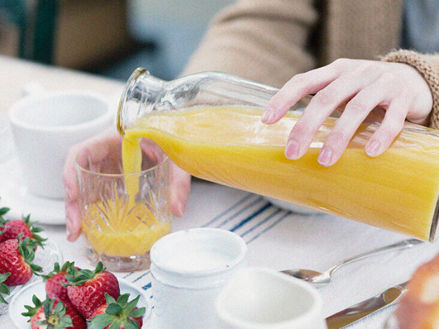 Ini Cara Pilih Suplemen Vitamin C, Bagimu yang Punya Masalah Asam Lambung!