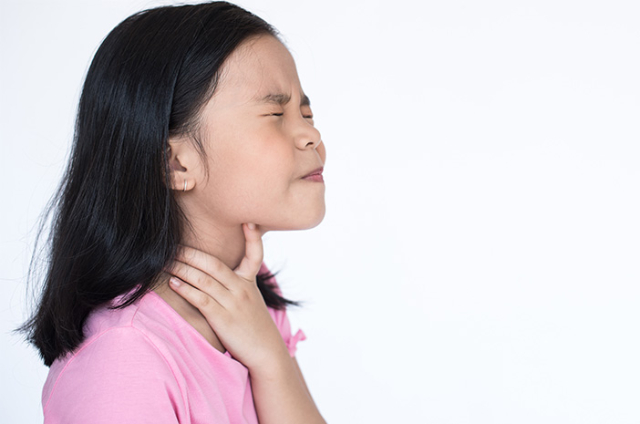 Anak Sakit Saat Puasa? Ini 5 Penyakit yang Mesti Diwaspadai, Moms!