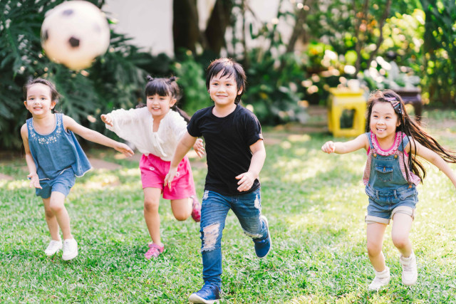 7 Ciri Anak Sehat yang Perlu Diketahui. Apakah Si Kecil Sudah Milikinya?