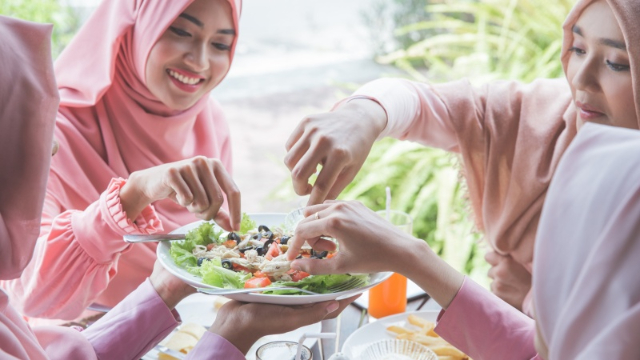 Lebih Baik Silaturahmi Online, Biar Lancar Ikuti 5 Tips Ini Ya