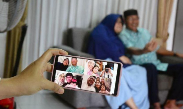 Lebih Baik Silaturahmi Online, Biar Lancar Ikuti 5 Tips Ini Ya