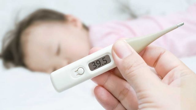 Fakta Seputar Demam dan Covid-19 pada Anak, Orangtua Mesti Tahu!