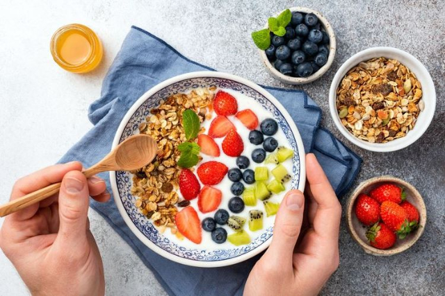 Pekerja Kantoran Juga Bisa Sehat! Yuk, Terapkan Pola Makan Ini