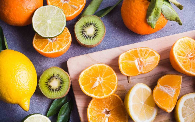 Wajib Tahu! Begini Cara Tepat Konsumsi Vitamin C Bagi Penderita Gerd