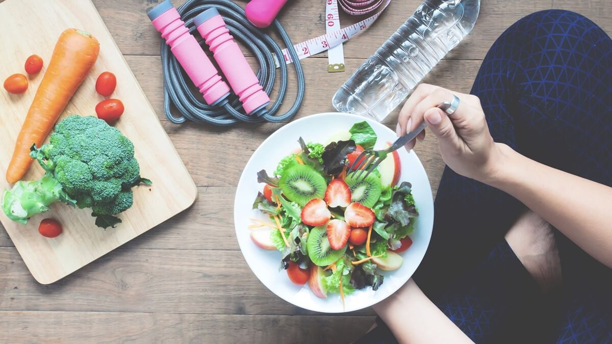 5 Tips Atur Pola Makan Lebih Sehat. Bantu Jaga Imun Saat ...
