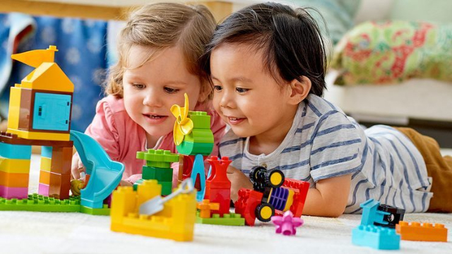 Moms, Ini Lho 5 Cara Tingkatkan Keterampilan Sosial Anak Selama Pandemi