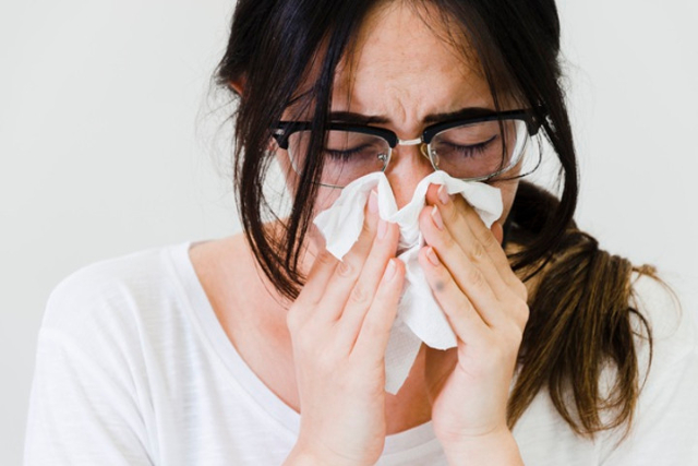 Hindari Infeksi Virus dengan Cuci Hidung, Berikut Caranya!