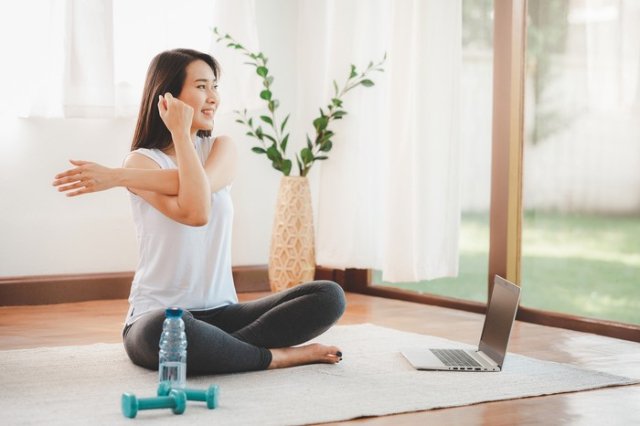 Workout Di Rumah, Yuk! Tapi, Perhatikan Dulu 5 Hal Ini