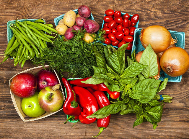 5 Makanan yang Perlu Dikonsumsi Usai Vaksin, Bikin Imun Tetap Stabil!