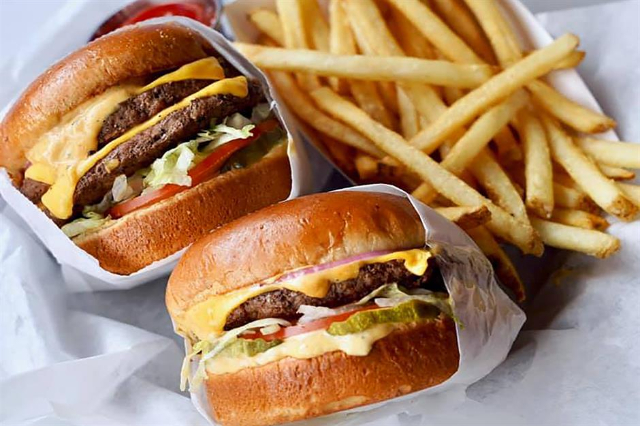 5 Makanan yang Kerap Dikonsumsi Saat Weekend, Ternyata Bisa Lemahkan Imun