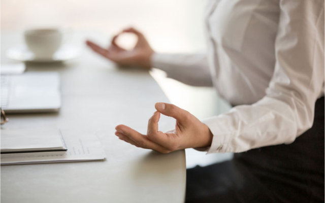 5 Jenis Meditasi yang Bisa Dilakukan Di Mana Saja, Minat Mencobanya?