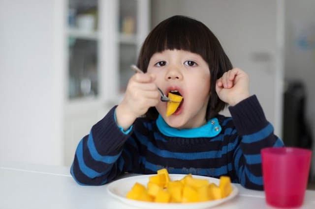 Memilih Suplemen Vitamin Anak, Apa Saja yang Perlu Diperhatikan?