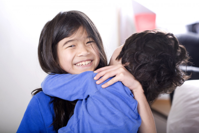 5 Fakta Anak Kedua, Sering Dibilang Paling Berbeda dari Saudara Lainnya Lho