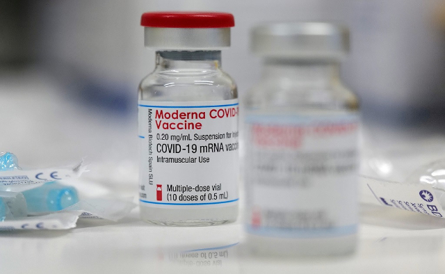 6 Fakta Vaksin Moderna, Disebut Aman Buat Pemilik Komorbid