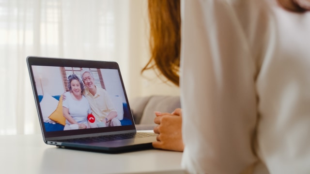 5 Aktivitas Bikin Bahagia & Anti Stres saat Isolasi Mandiri