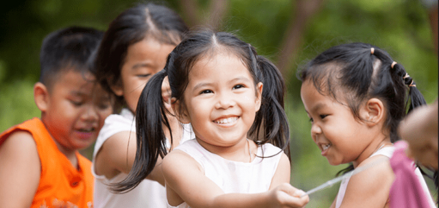 Fakta Anak Bungsu: Mulai dari Perkembangan Hingga Pola Asuh yang Sesuai