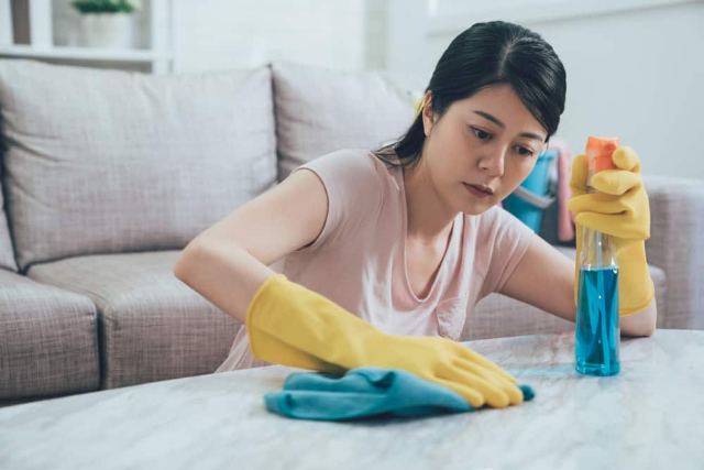 CDC: Kemampuan Bertahan Virus Pada Permukaan Benda Ternyata Tak Awet