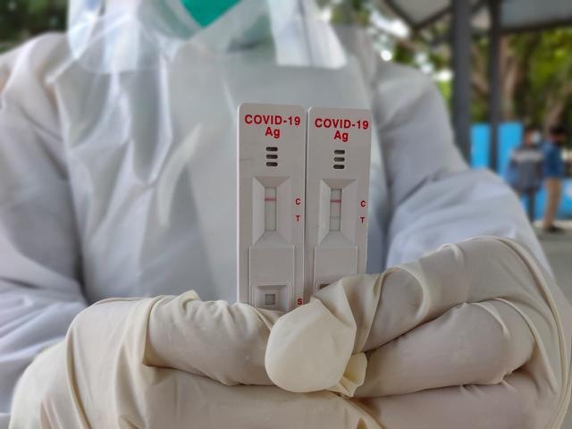 Hasil Tes Antigen Positif! Apakah Perlu Tes Dengan PCR?