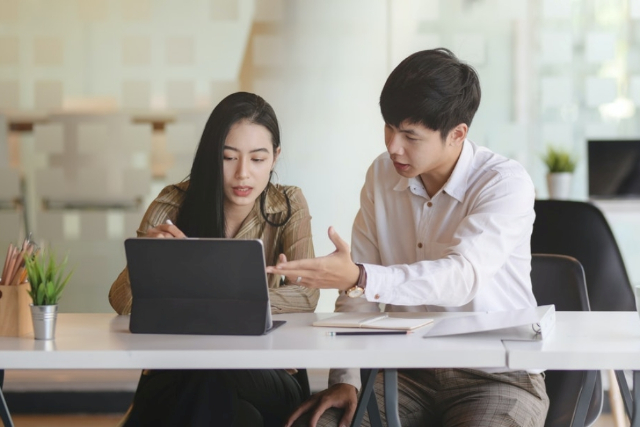 Punya Pekerjaan Baru, Tapi Malah Stres? Terapkan 5 Tips Ini!
